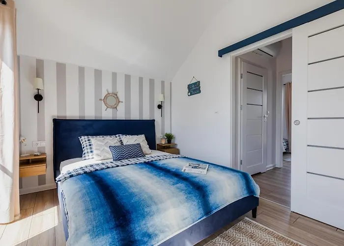 アパート Mia Mare A & B *