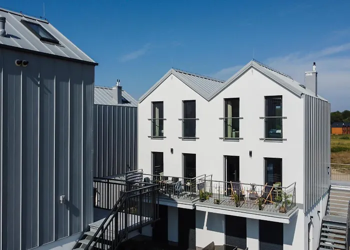 アパート Mia Mare A & B *