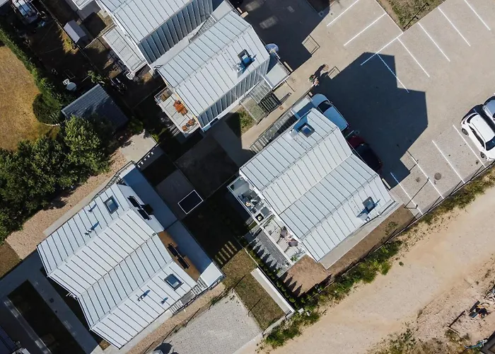 アパート Mia Mare A & B